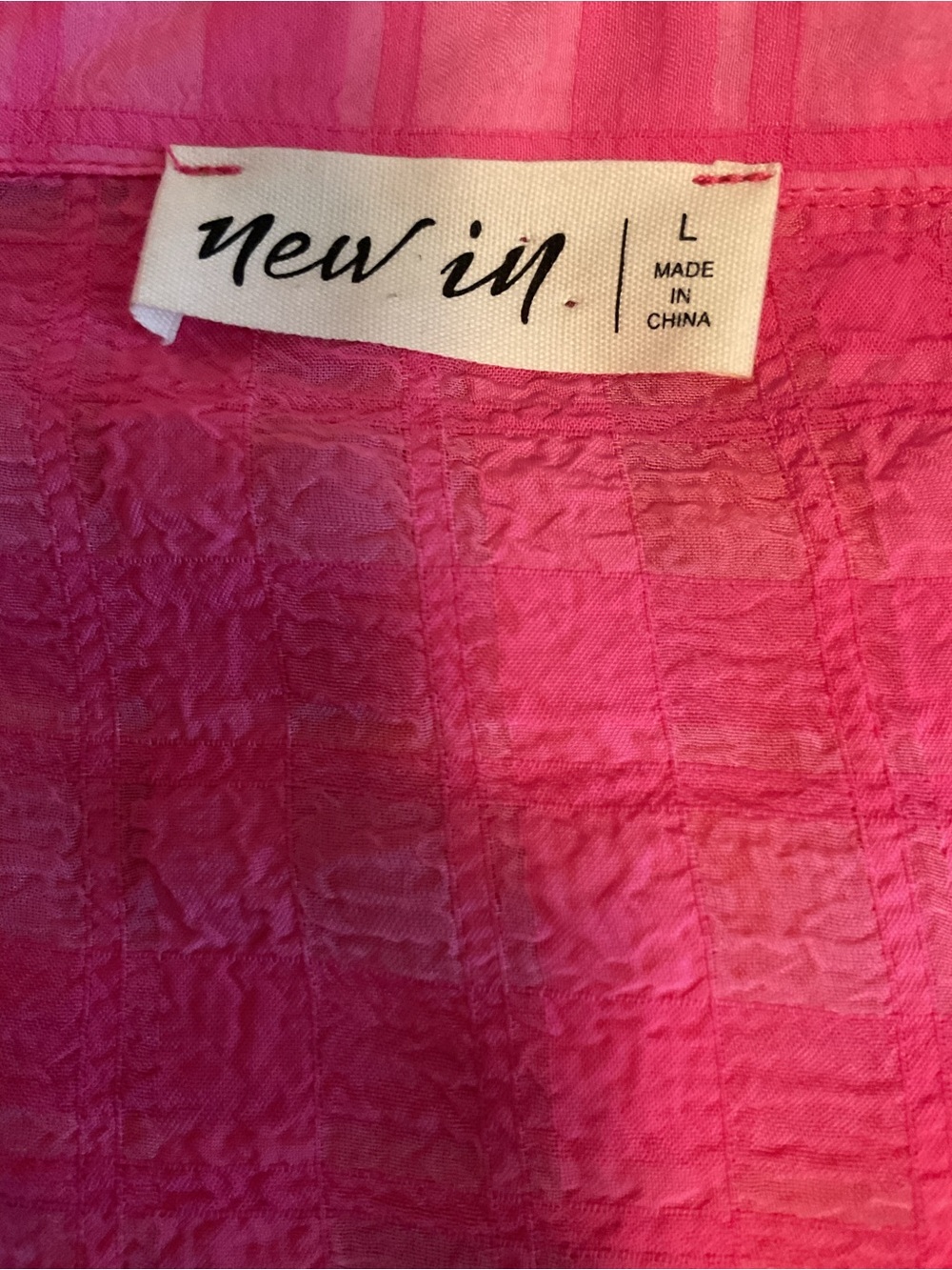 ⛔️New In Women’s TEXTURED FRONT TWIST HI-LOW TOP NWOT Size Large - Picture 14 of 16